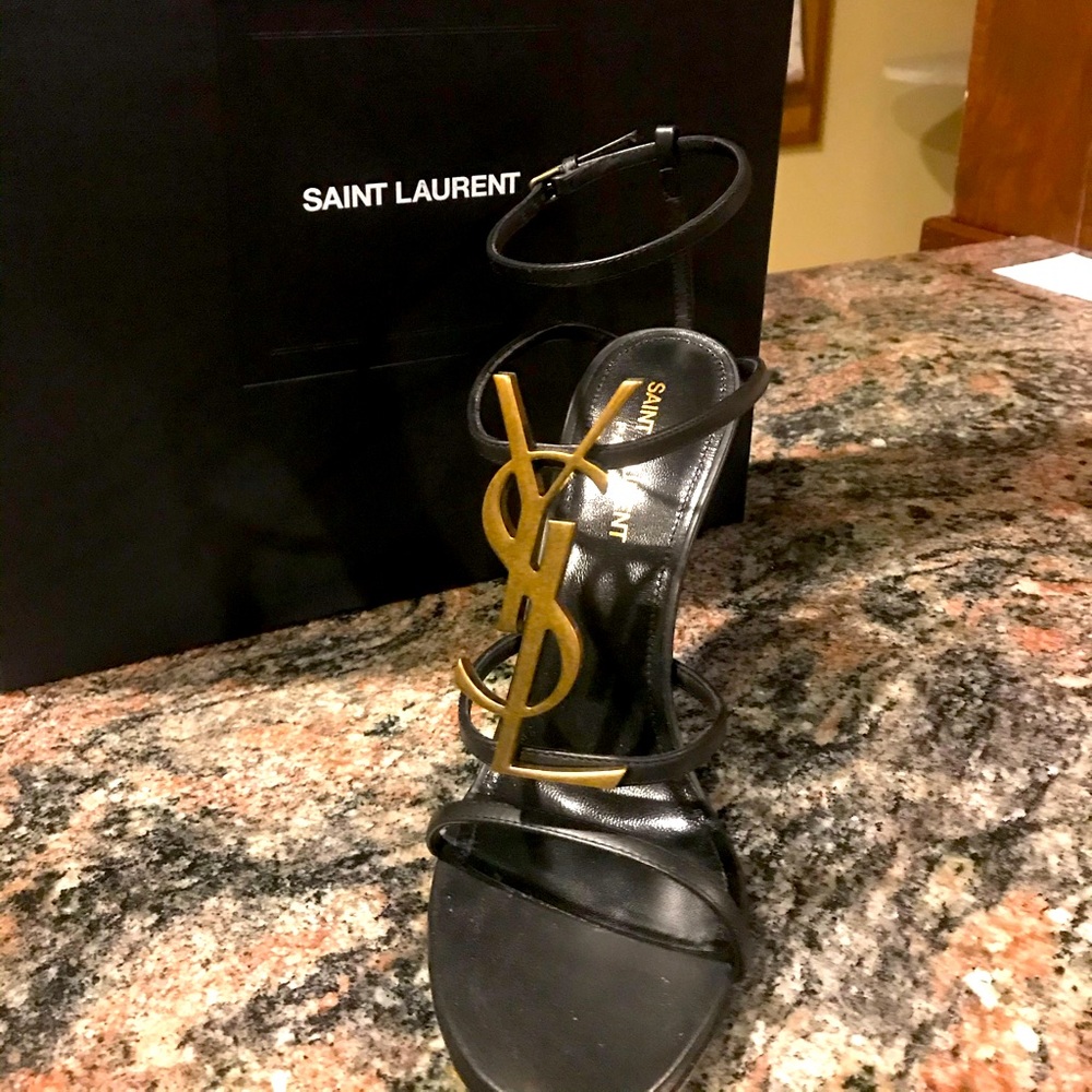 Yves Saint Laurent Sandals